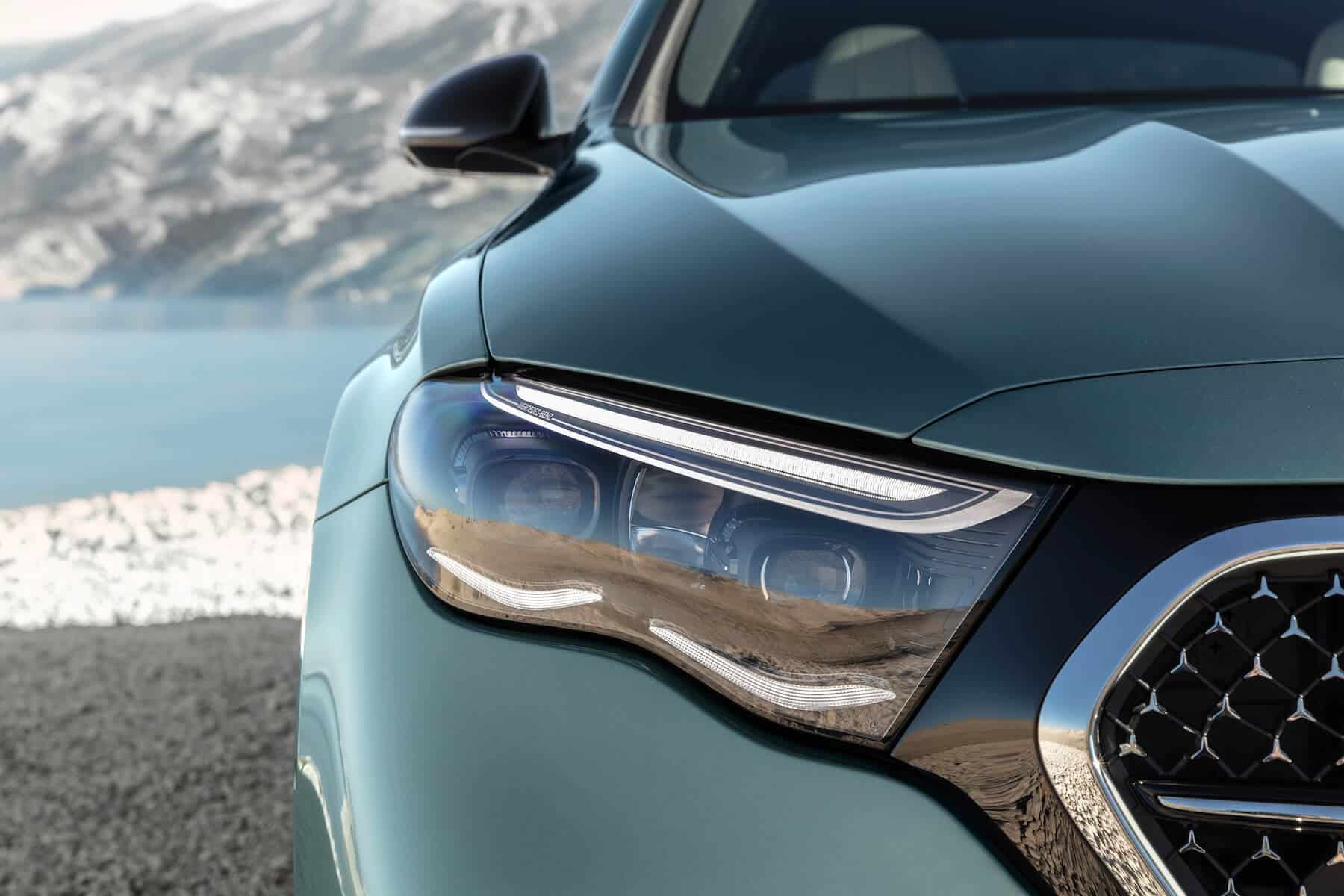 framlykta på en mercedes
