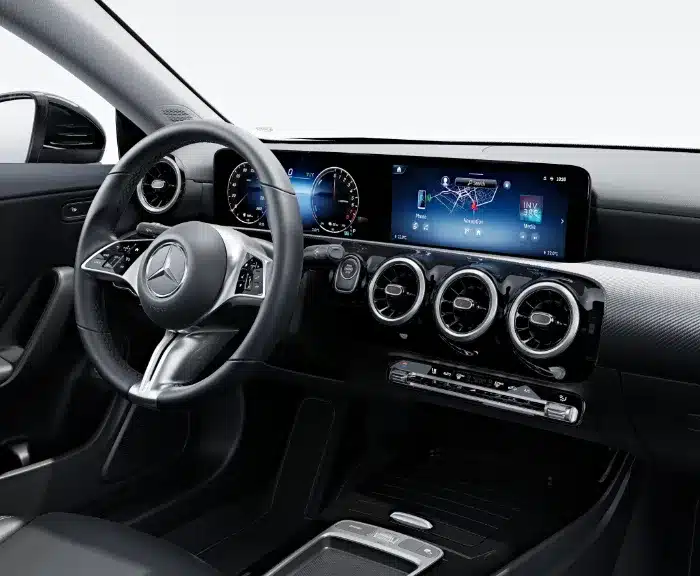 interören av en mercedes-benz cla