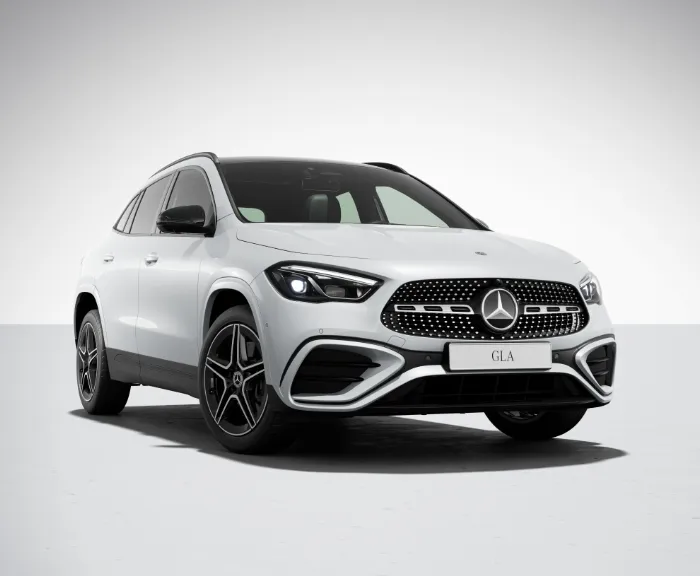 en vit gla med amg line utrustning och night package