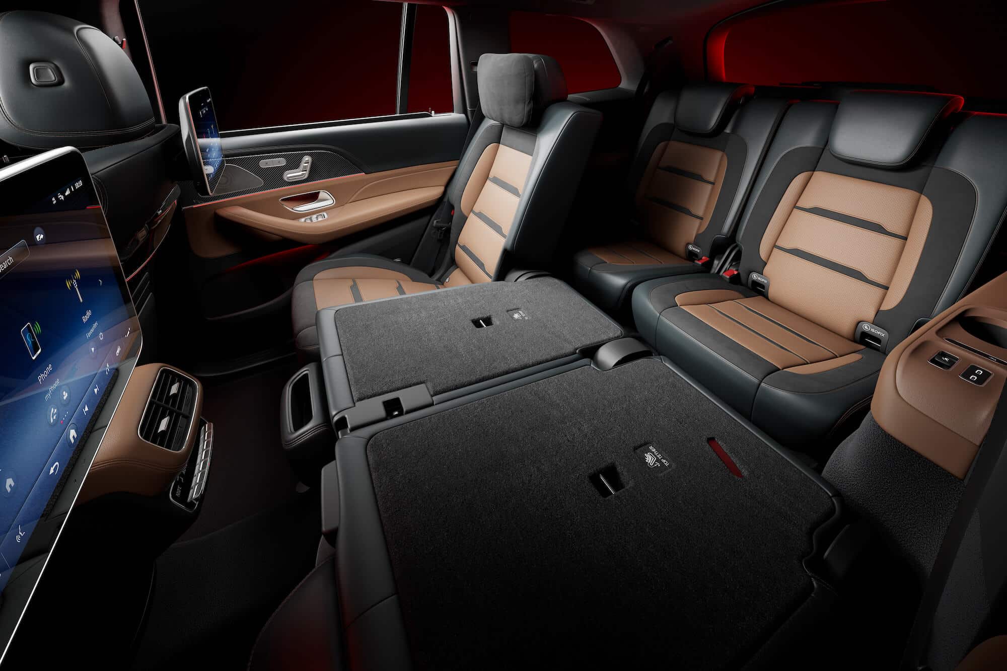 Maybach SUV invändigt med nedfällda säten