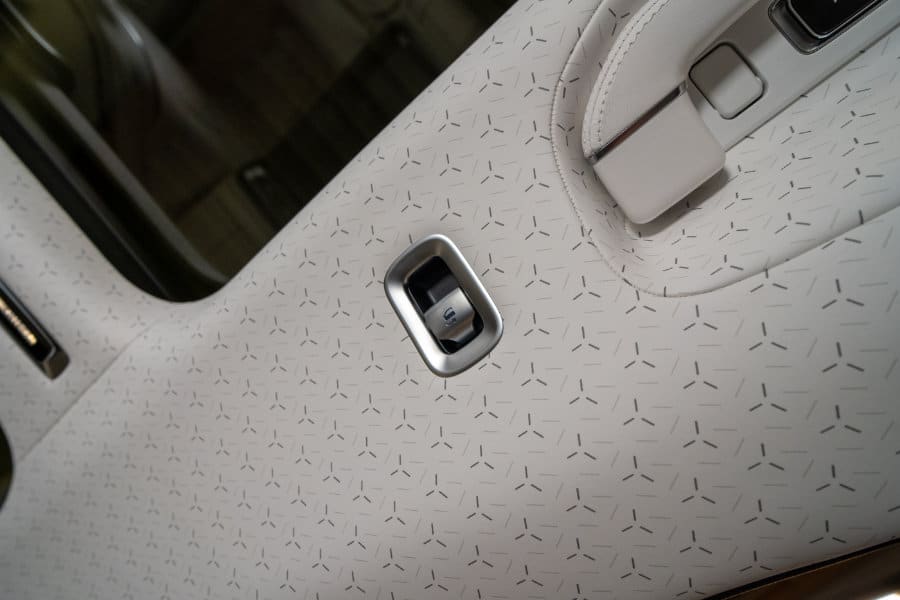 Mercedes stjärnor i Maybach