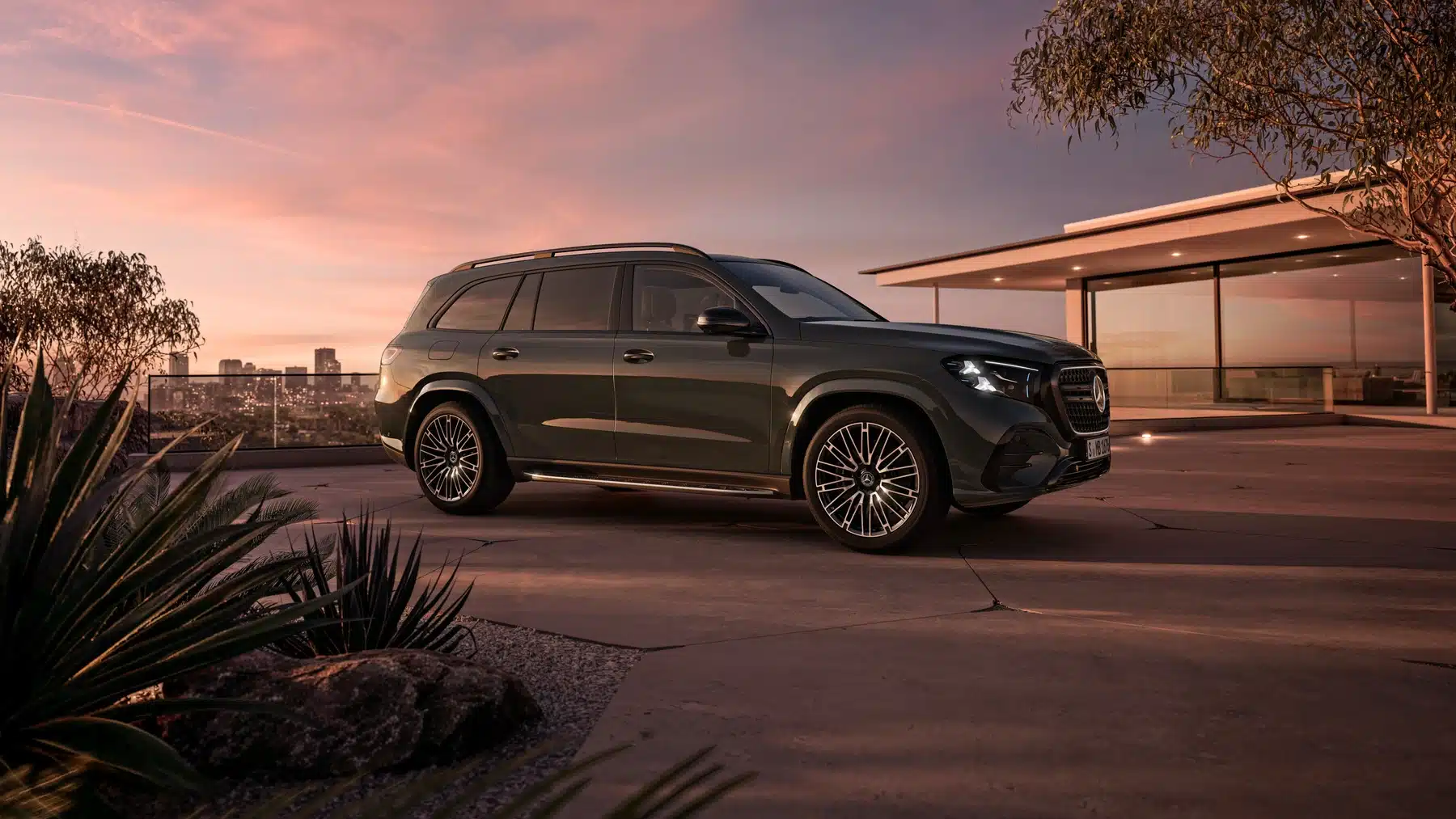 GLS SUV